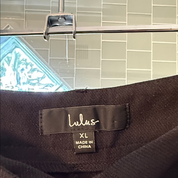 Lulu's Black Flared Pants - Picture 2 of 4